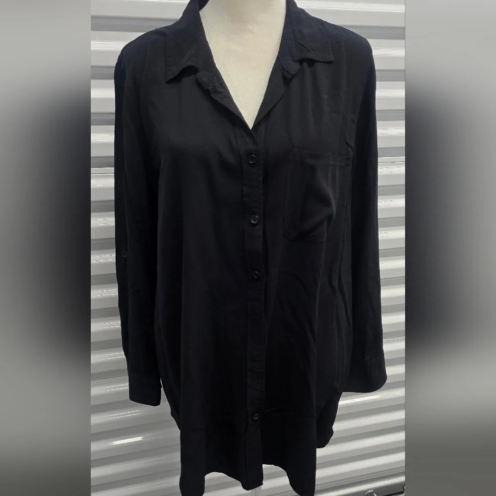 Velvet Heart Black Shirt - Picture 1 of 2